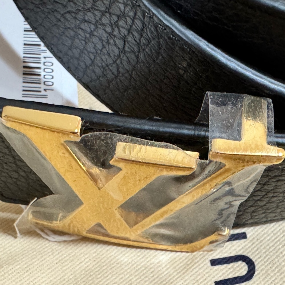 Louis Vuitton Black & Tan Reversible Initials 40MM Leather Belt Size 95 - Picture 9 of 15